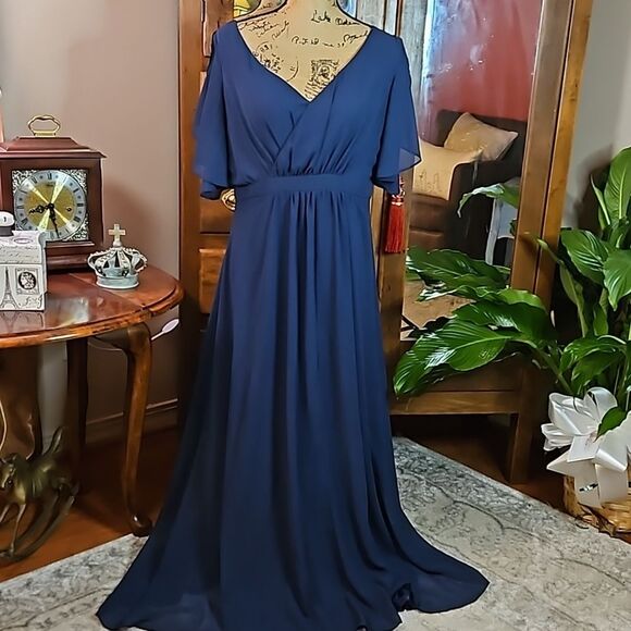 Navy Blue V Neck maxi gown Large - Picture 1 of 12